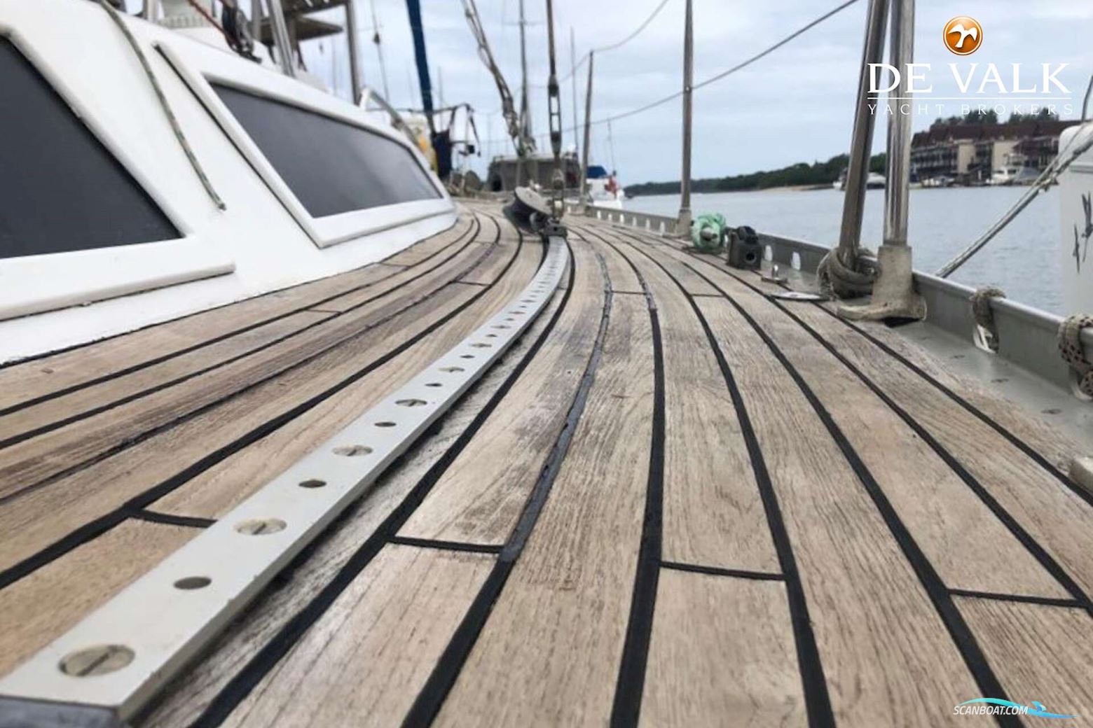 RON HOLLAND Omega 46