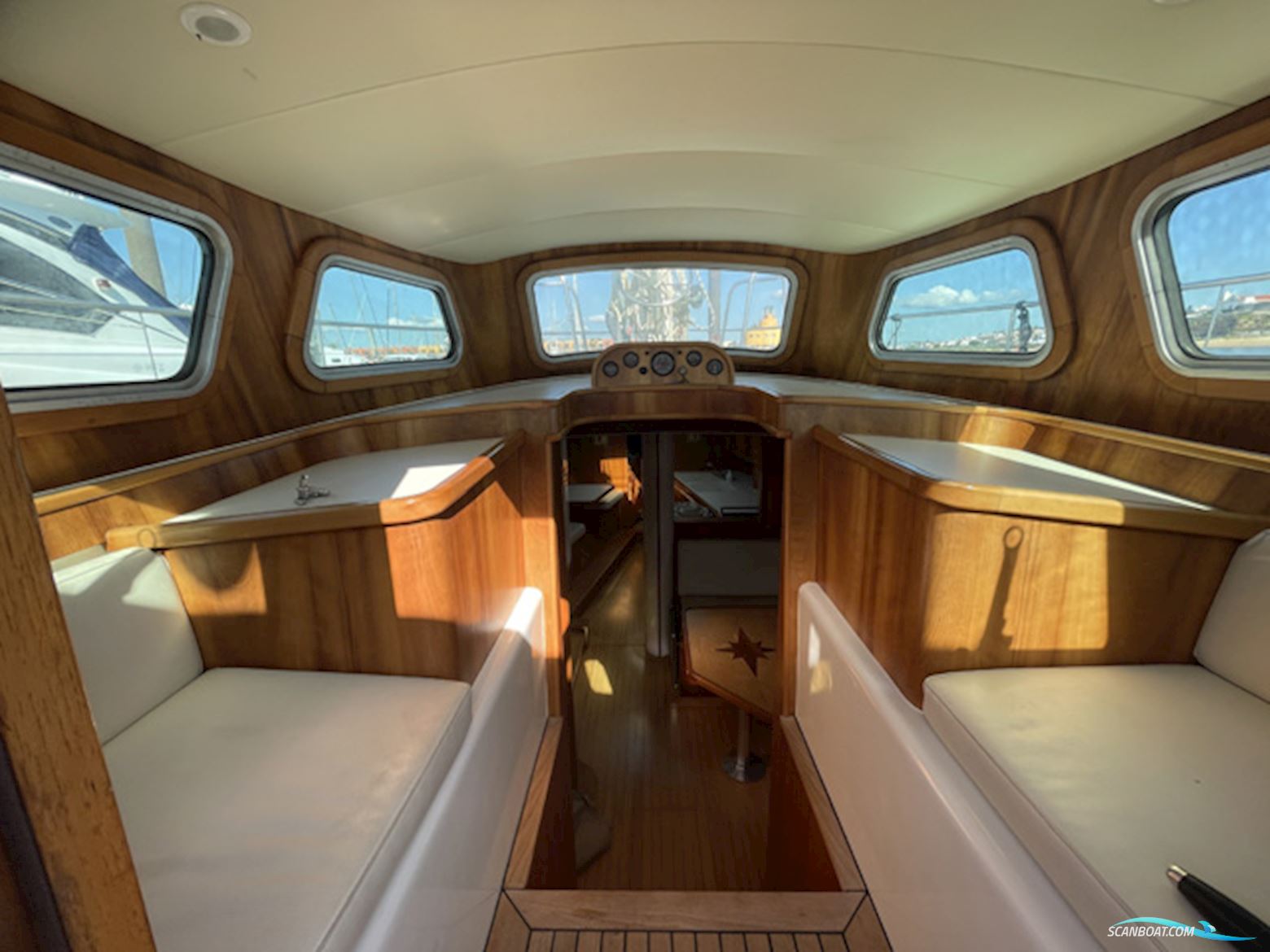 Royal Huisman 49