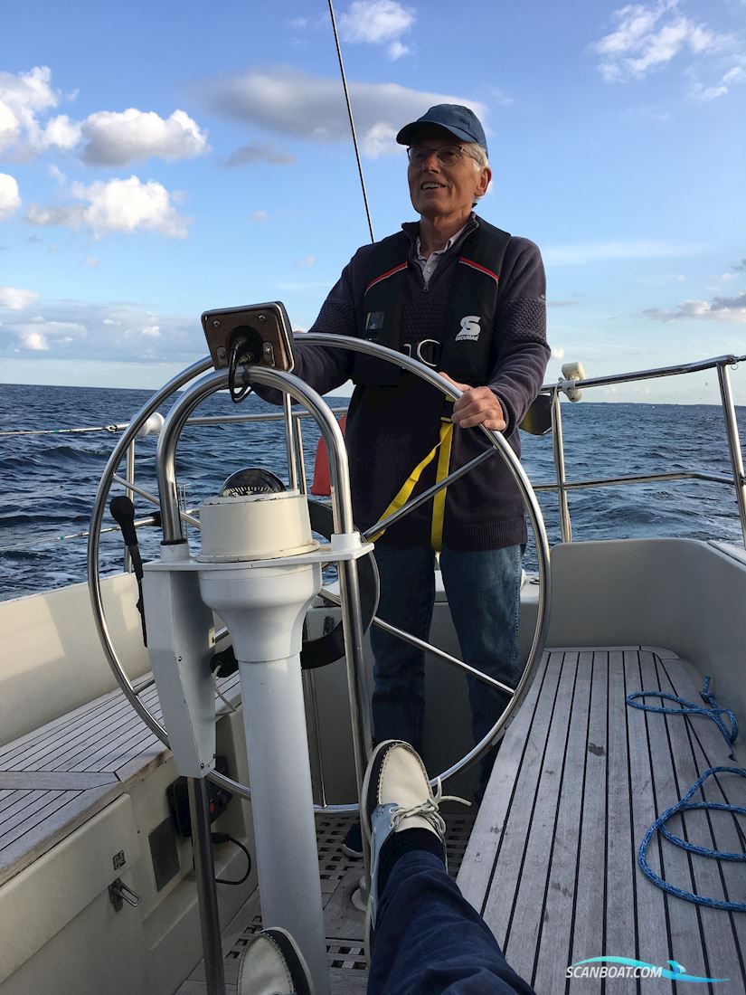 Sagitta 35
