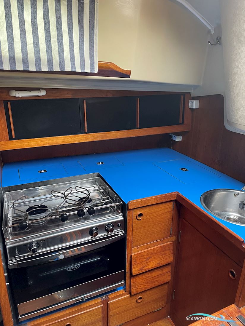 Sagitta 35
