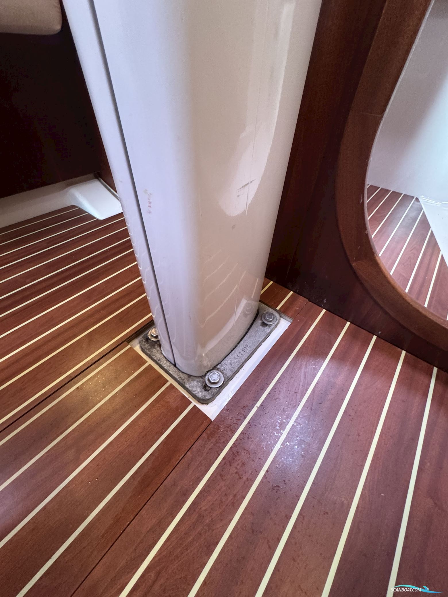 Salona 37 2008 - EU VAT Paid. Performance and comfortable living space combined.