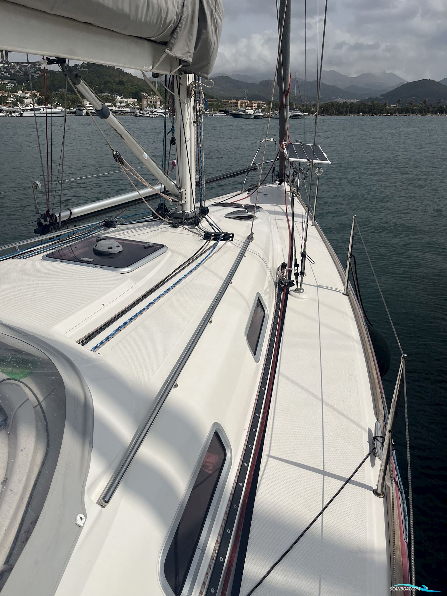 Salona 37 2008 - EU VAT Paid. Performance and comfortable living space combined.