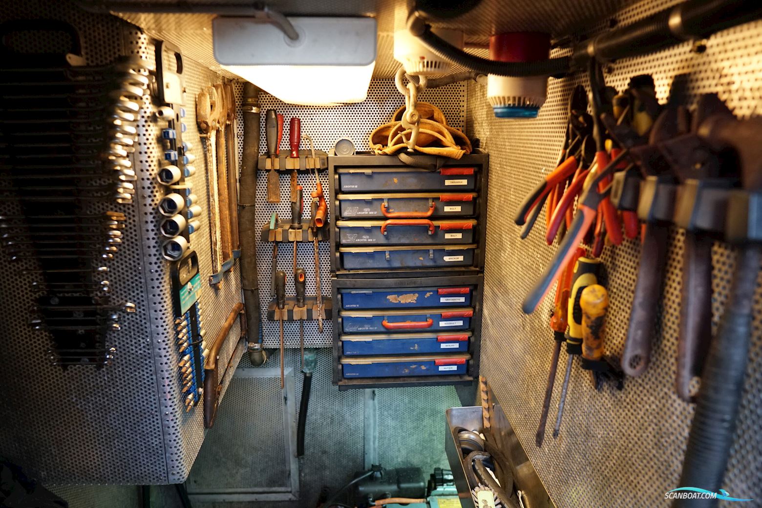 Scandinavian Cruiser Eagle 64