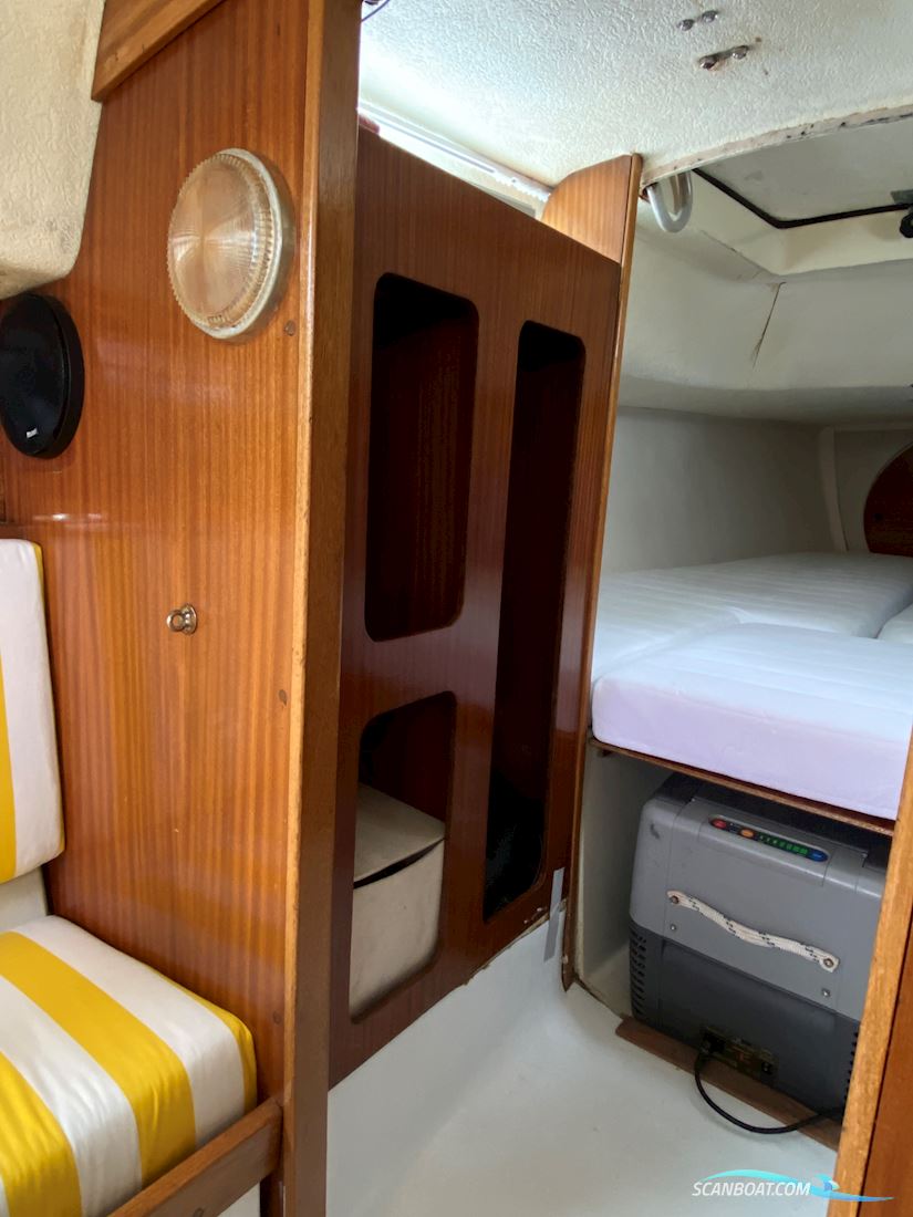 Schärenkreuzer Lotus 40