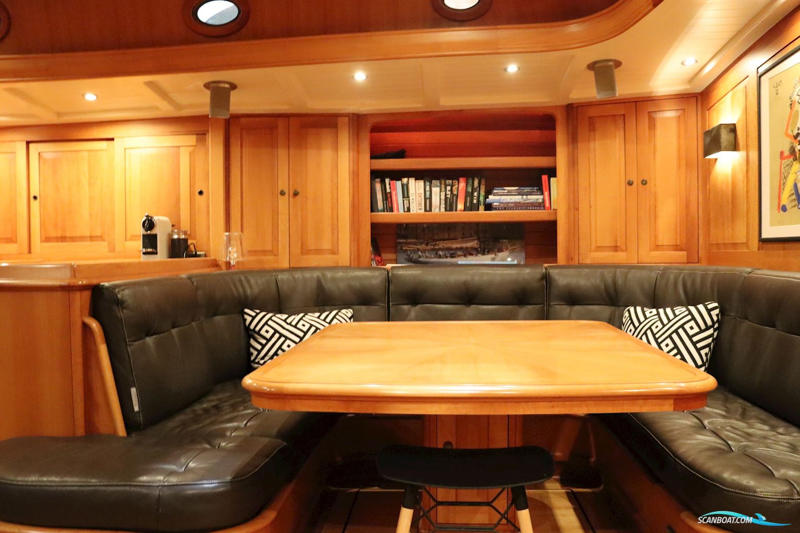 Schokker 18.60 Meter Hoek Design