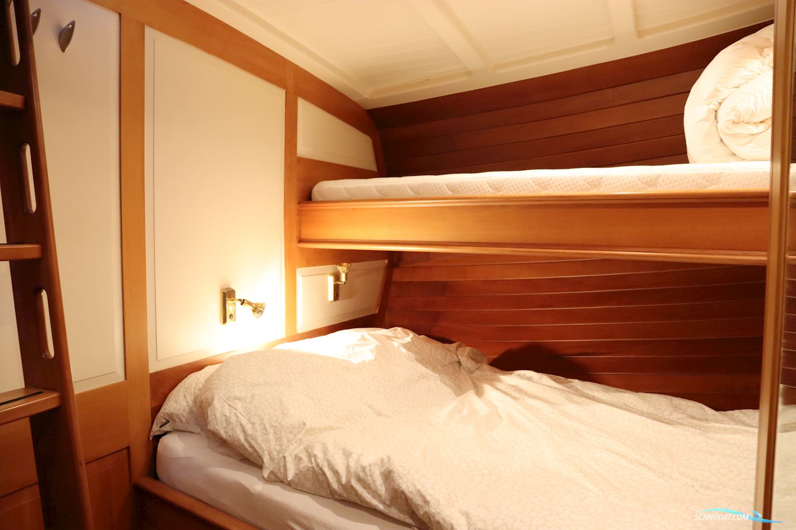 Schokker 18.60 Meter Hoek Design