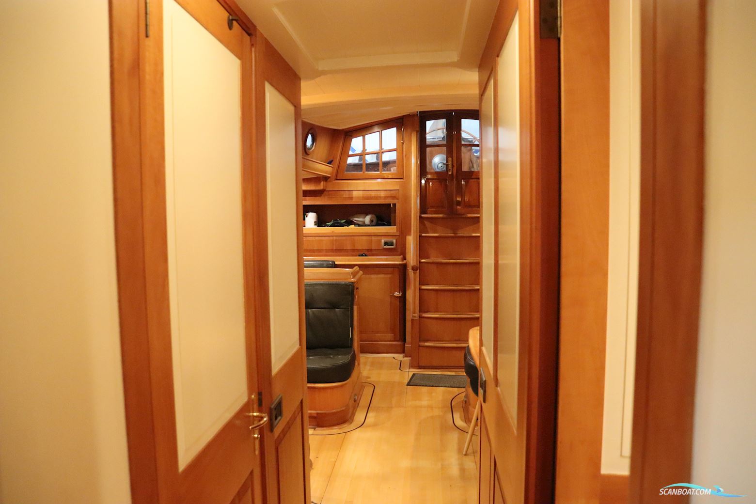 Schokker 18.60 Meter Hoek Design