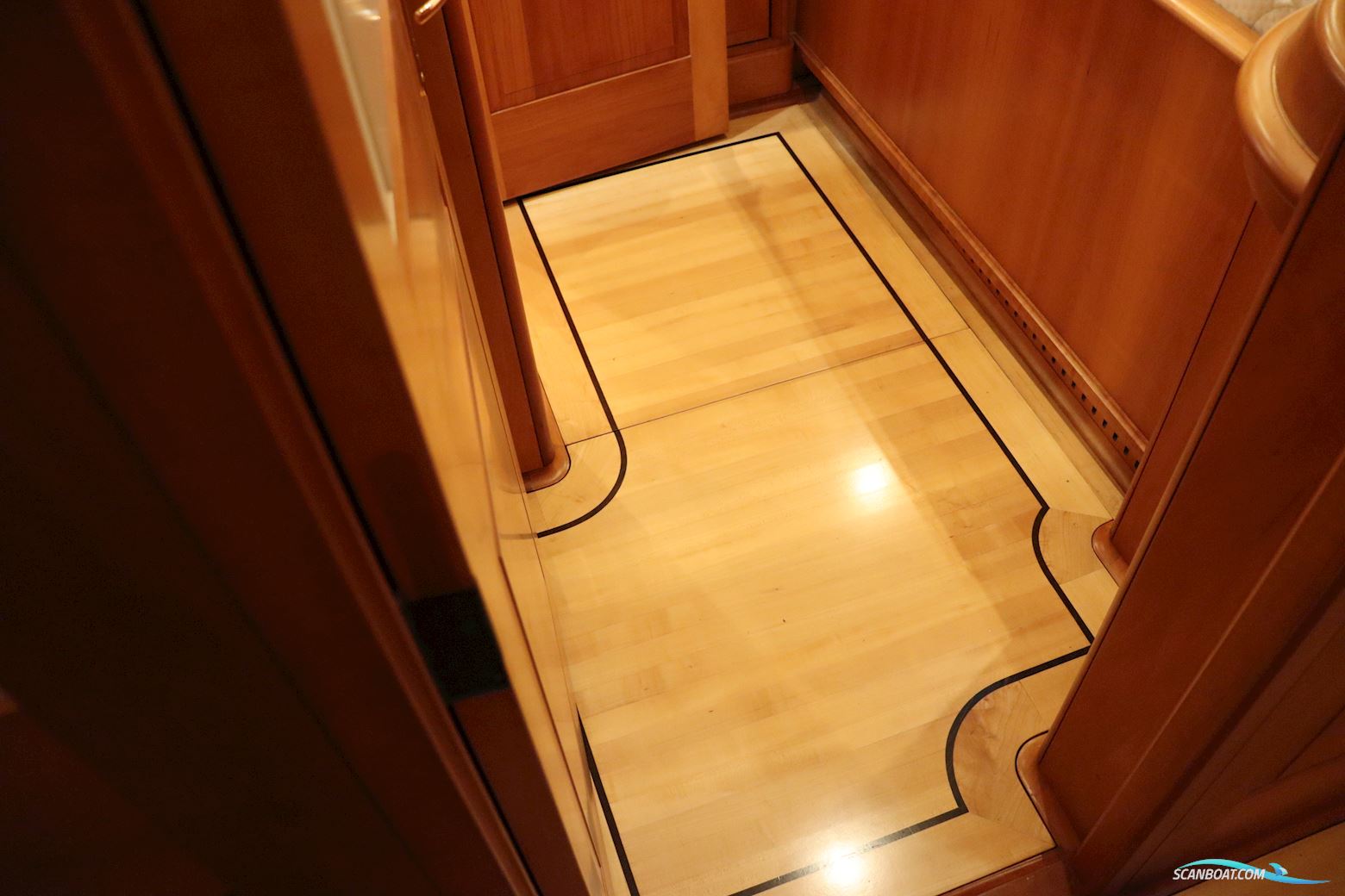 Schokker 18.60 Meter Hoek Design