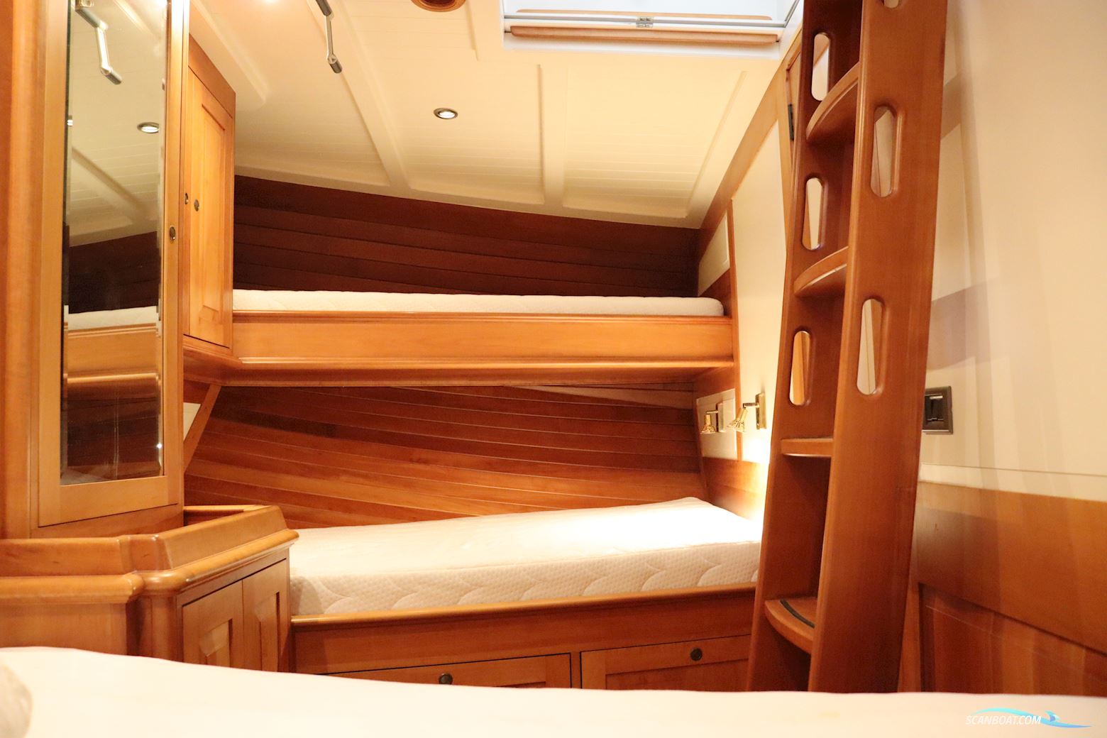 Schokker 18.60 Meter Hoek Design