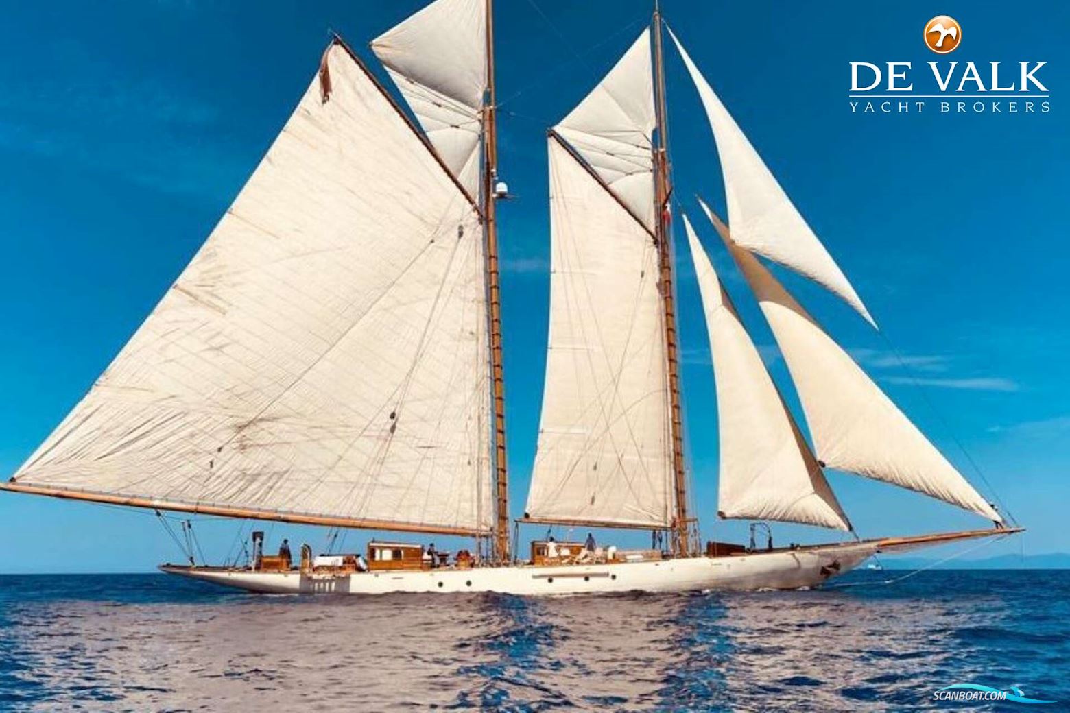 Schooner Classic Gaff