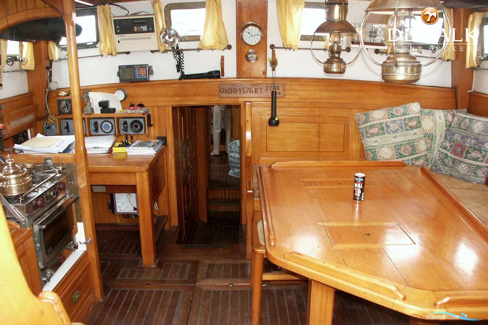 Schooner Sitting Bull 19.80