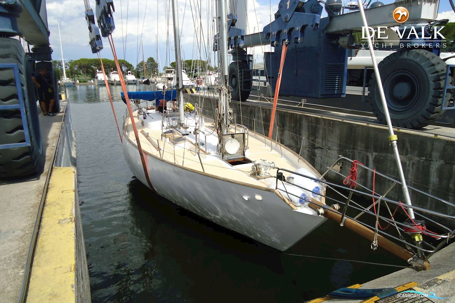 Sciarrelli Schooner