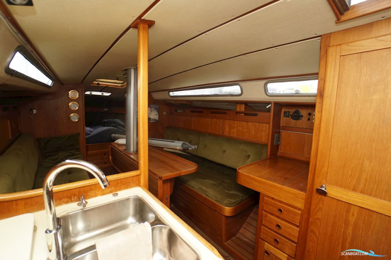 Sirena 38