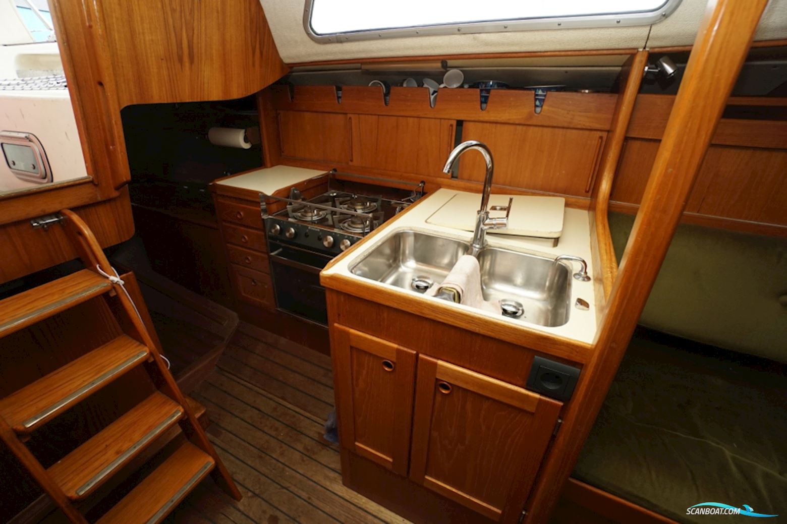 Sirena 38