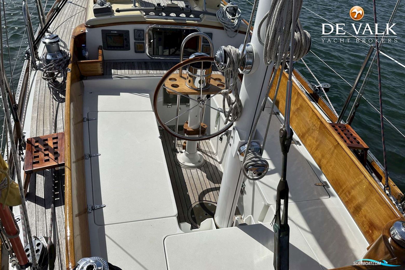 Sparkman & Stephens Sailmaster 45 Yawl