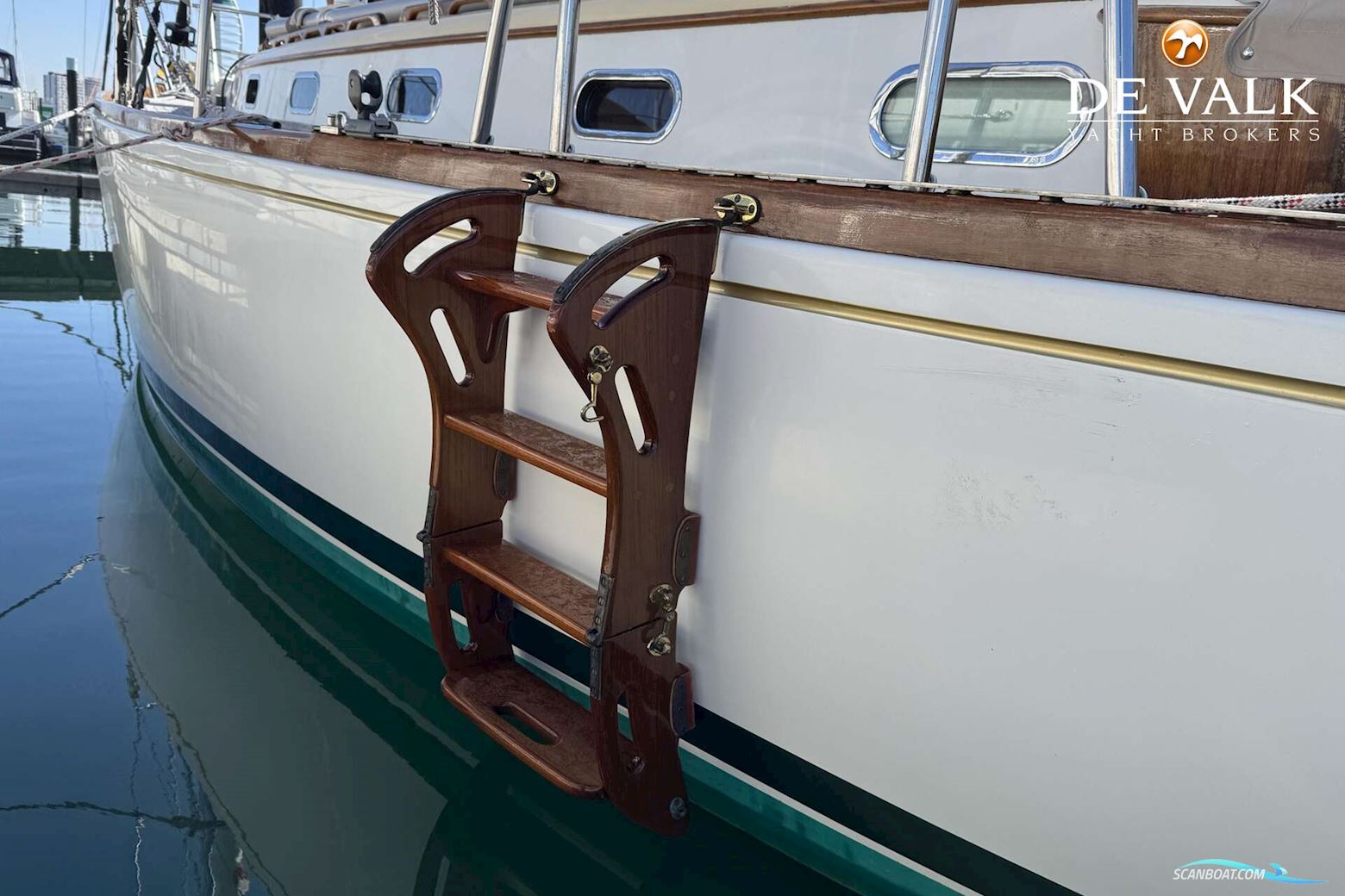 Sparkman & Stephens Sailmaster 45 Yawl