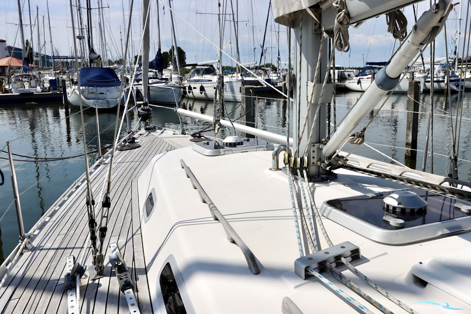 Spirit 37