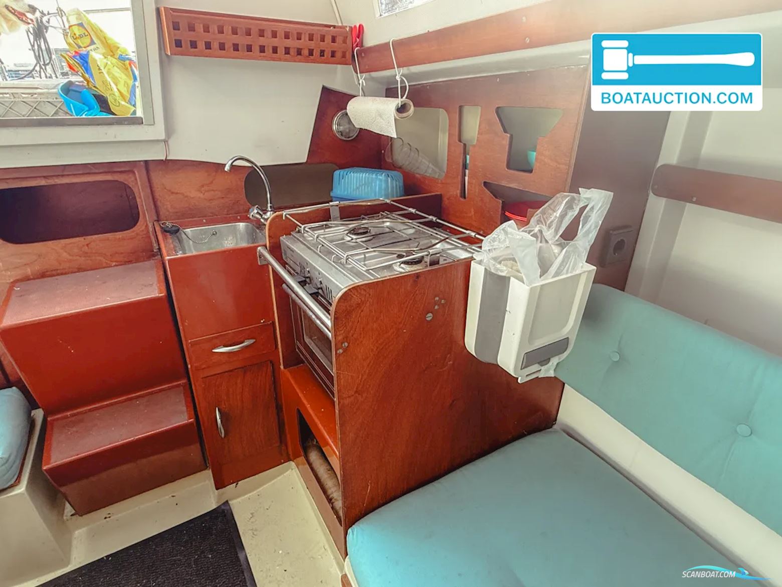 Standfast Loper 27