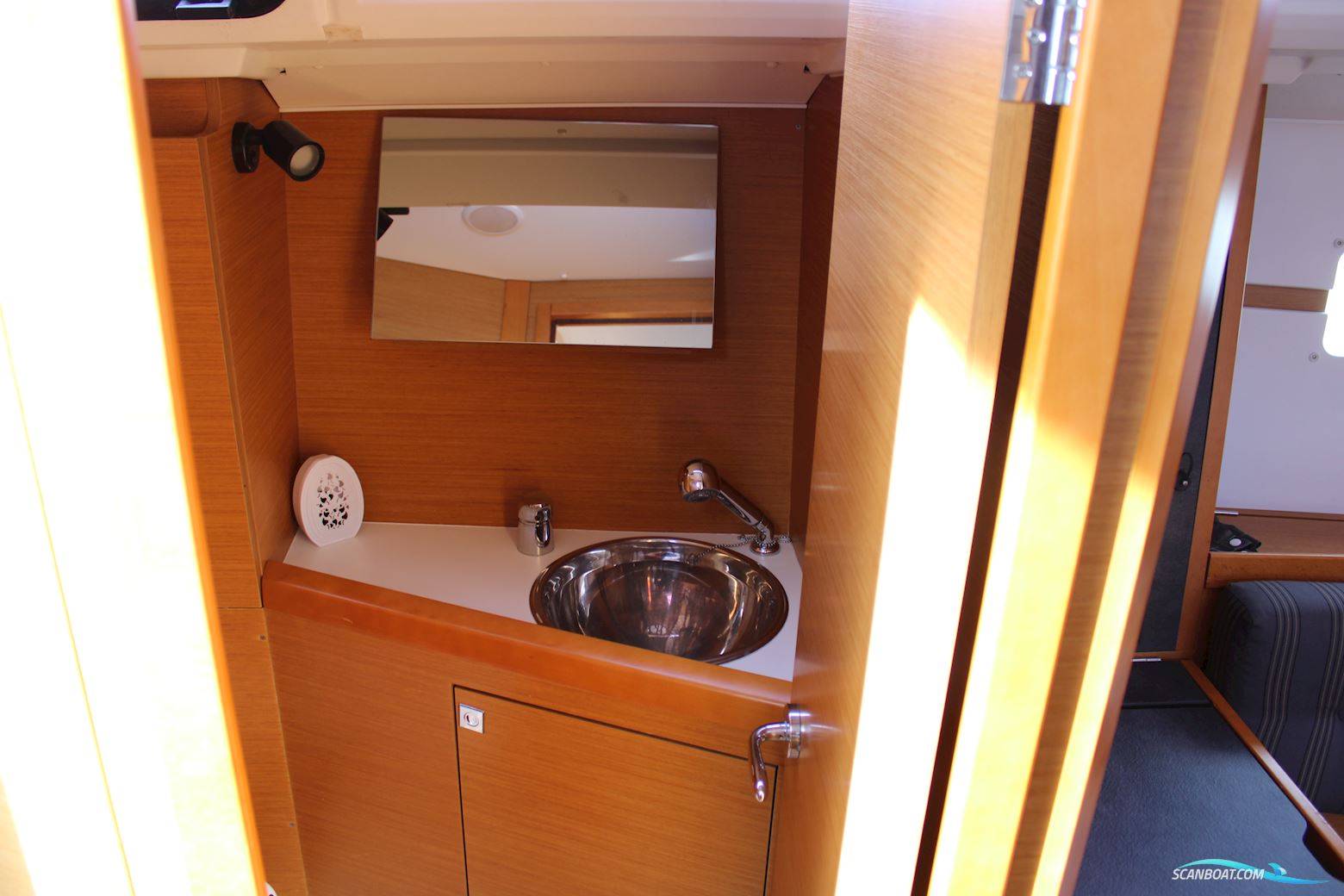 Sun Odyssey 349
