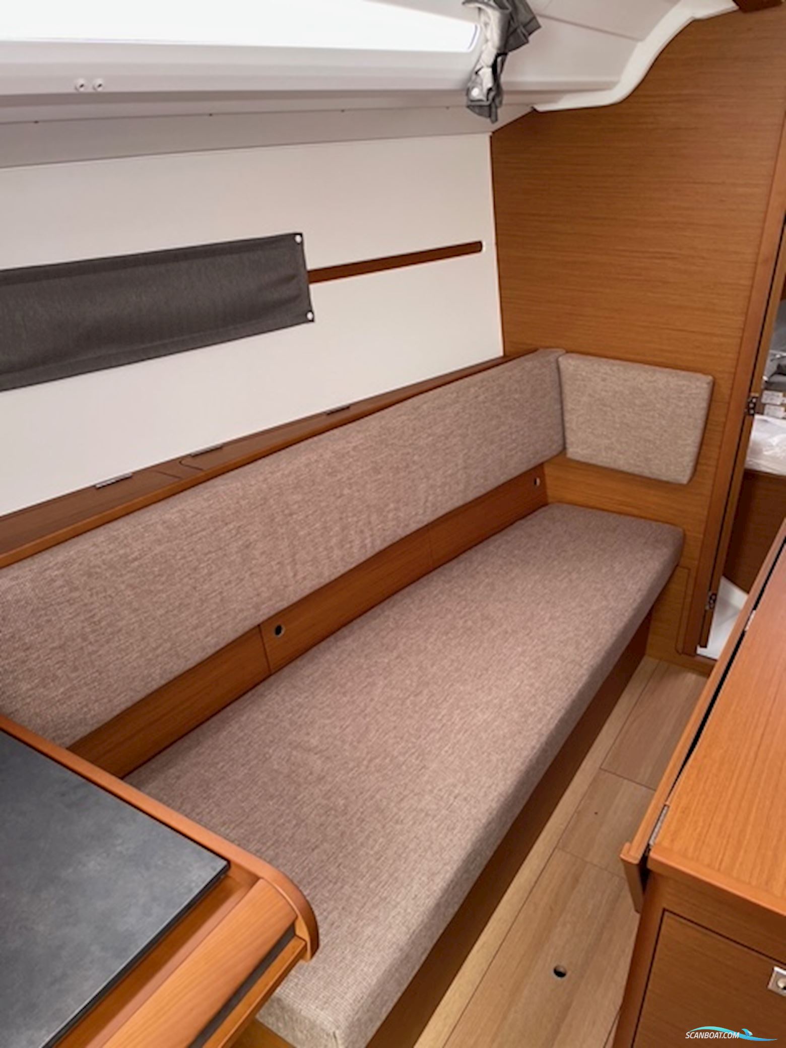 Sun Odyssey 349 Swingkeel