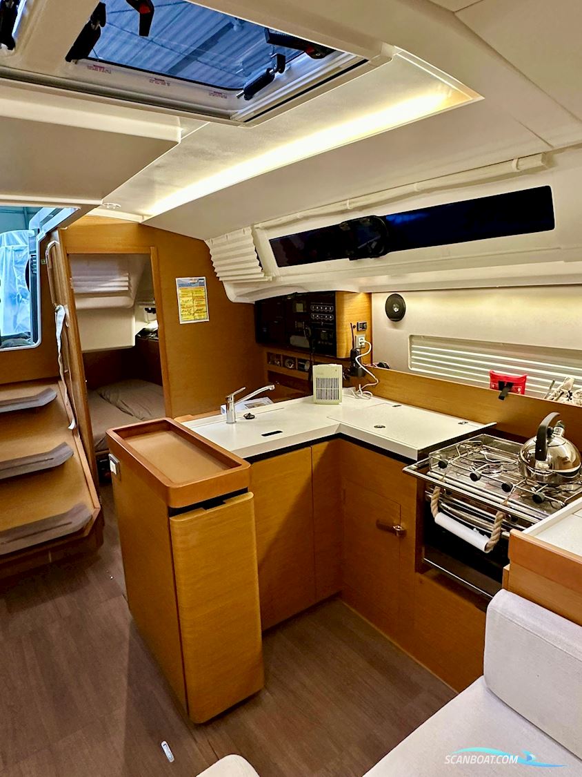 Sun Odyssey 410
