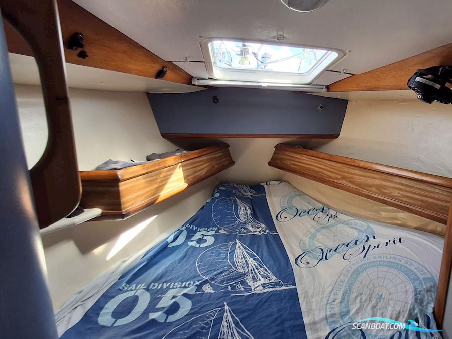 Sun Odyssey 42.2