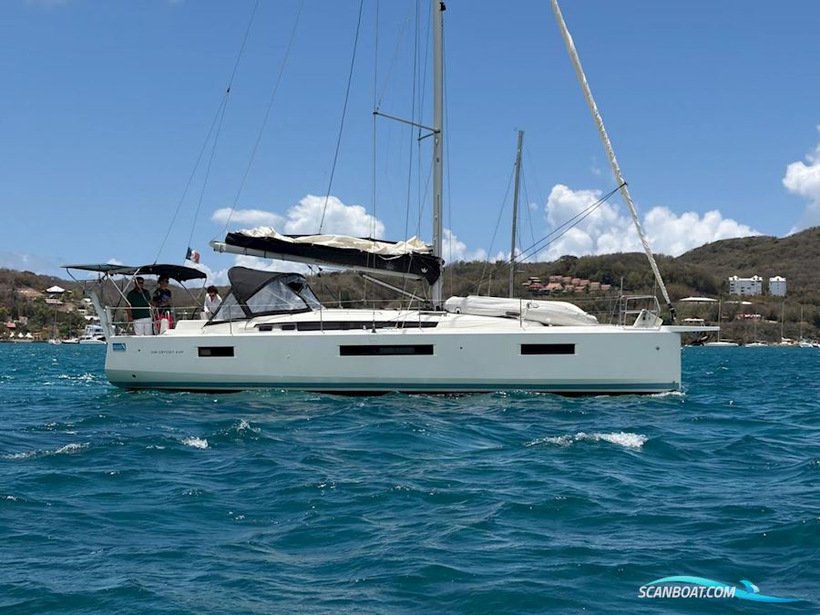 Sun Odyssey 440