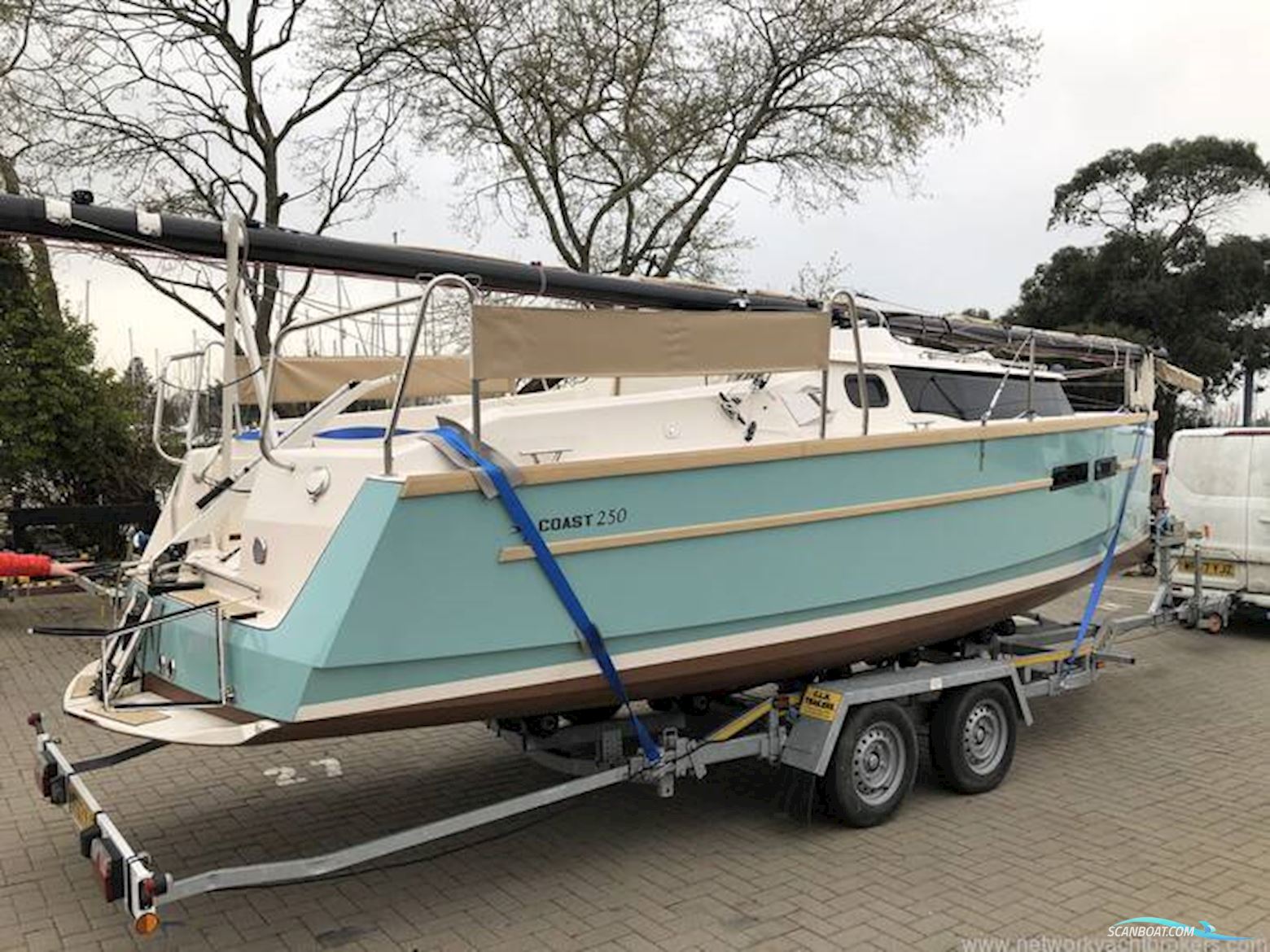 Swallow Yachts Coast 250