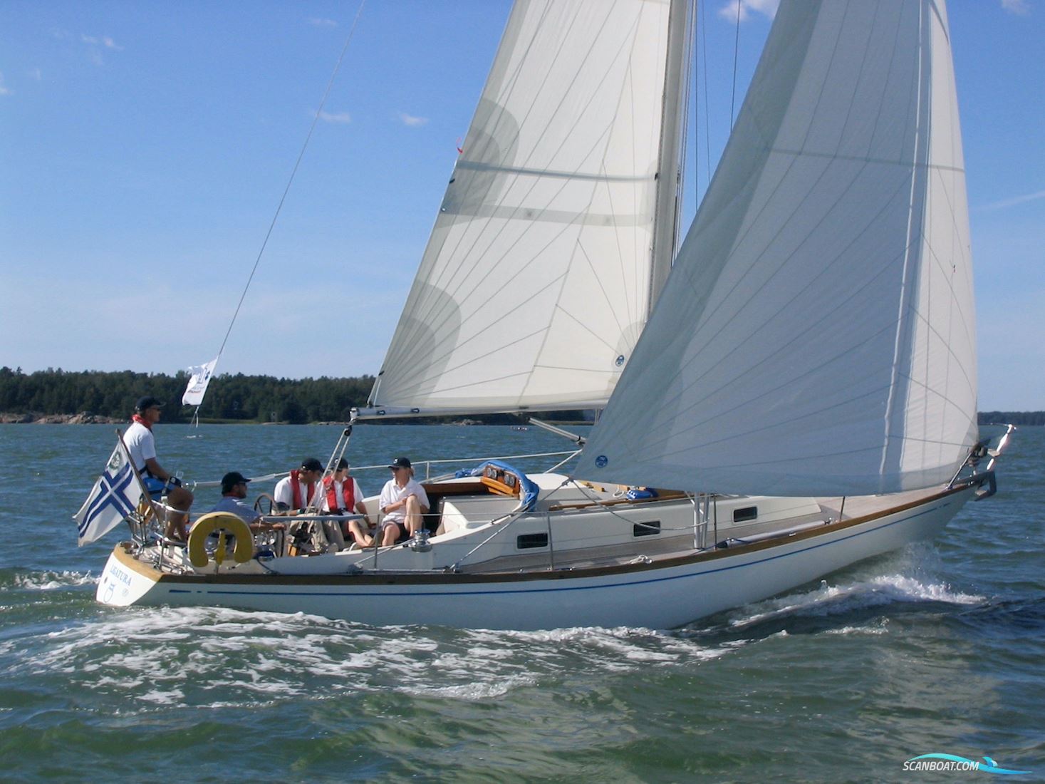 Swan 37