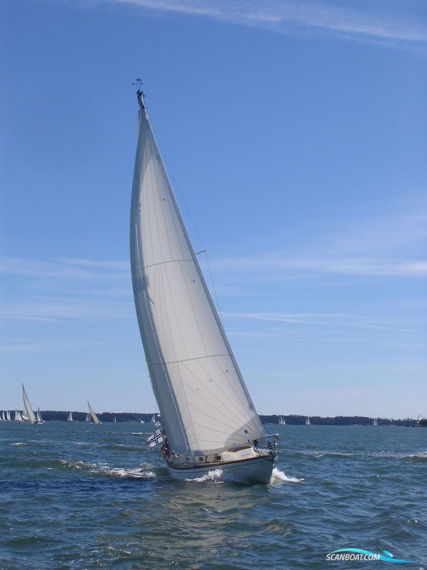 Swan 37