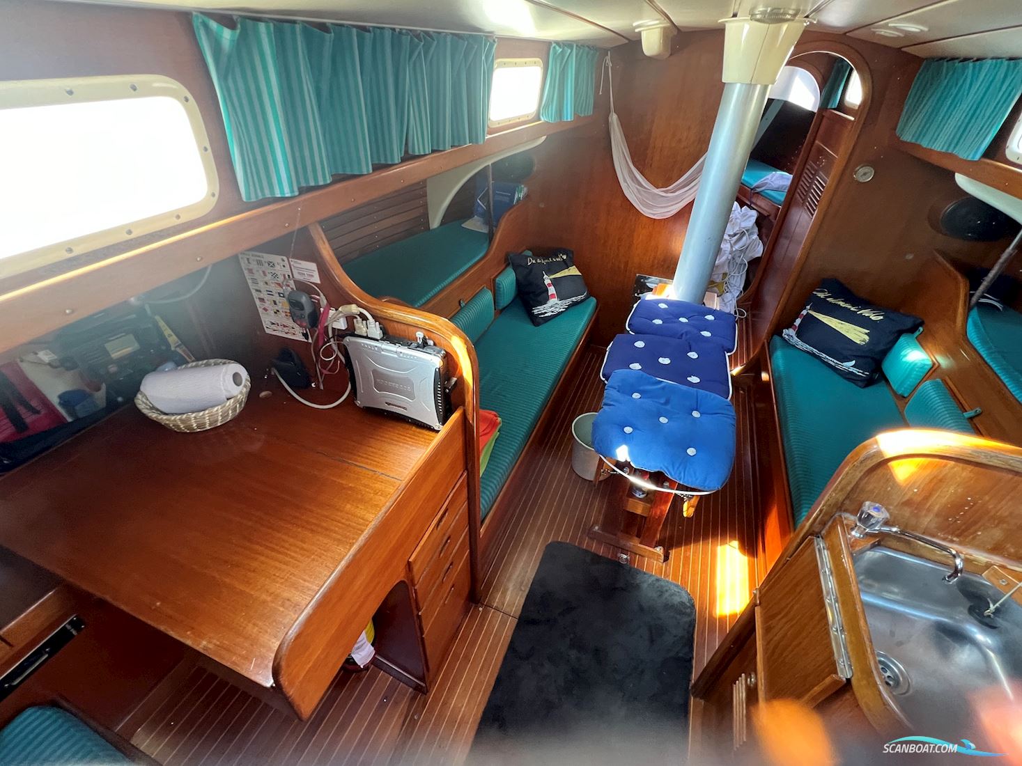 Swan 37
