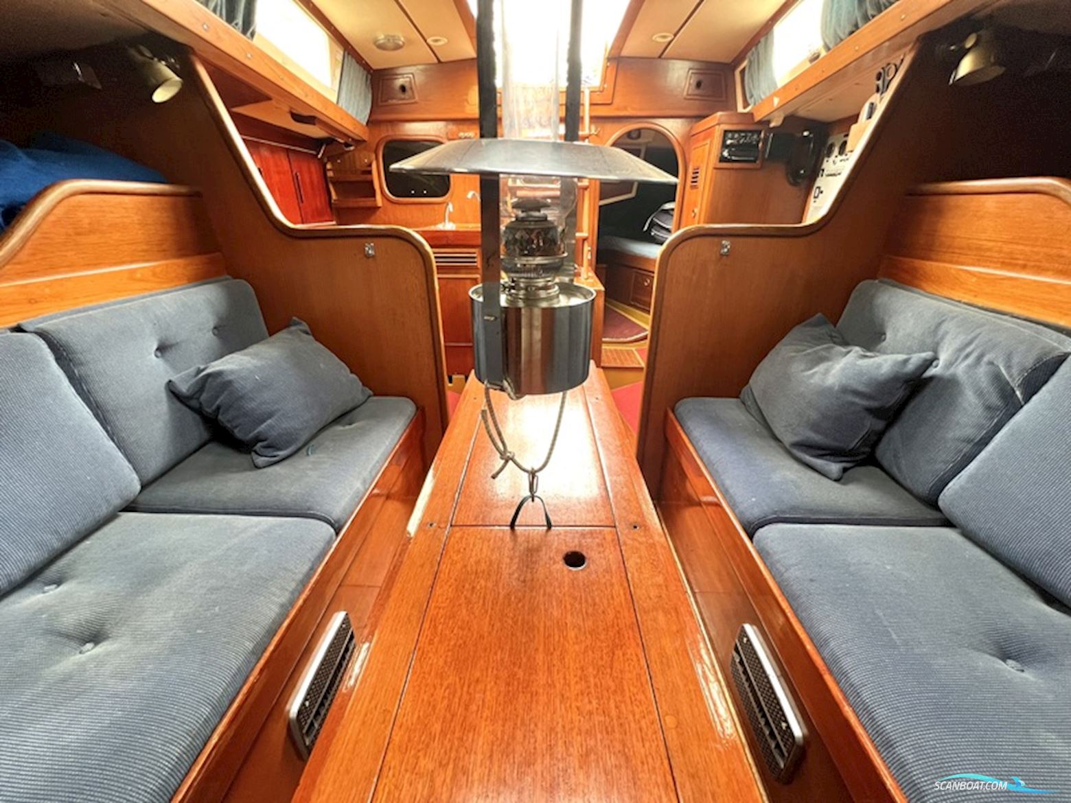 Swan 38