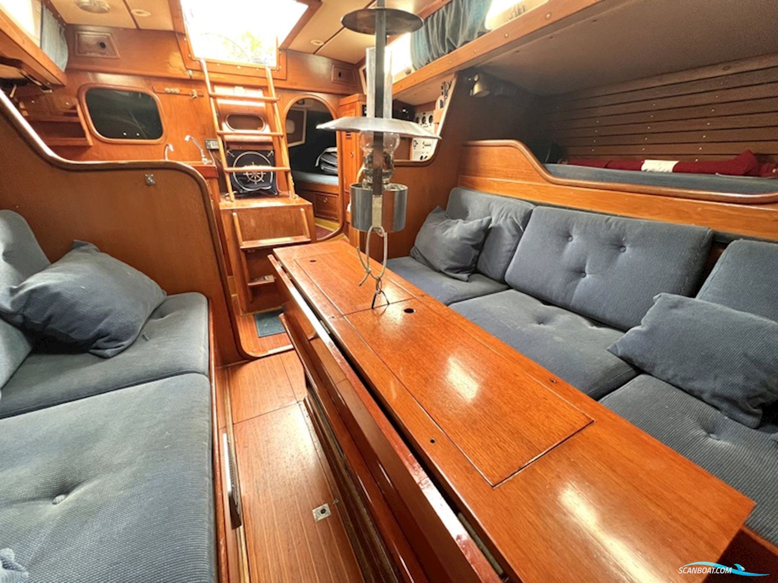 Swan 38