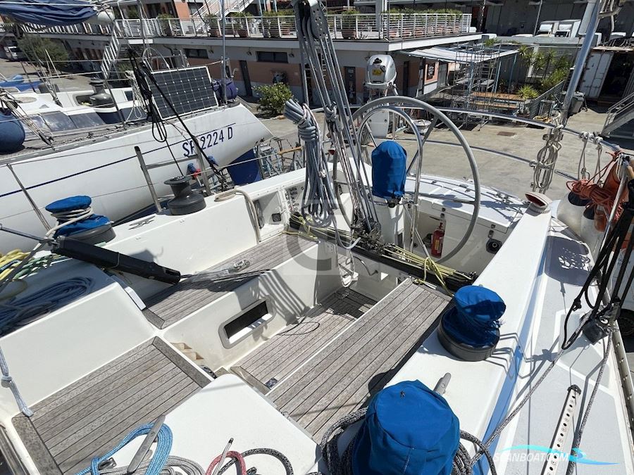 Swan 39