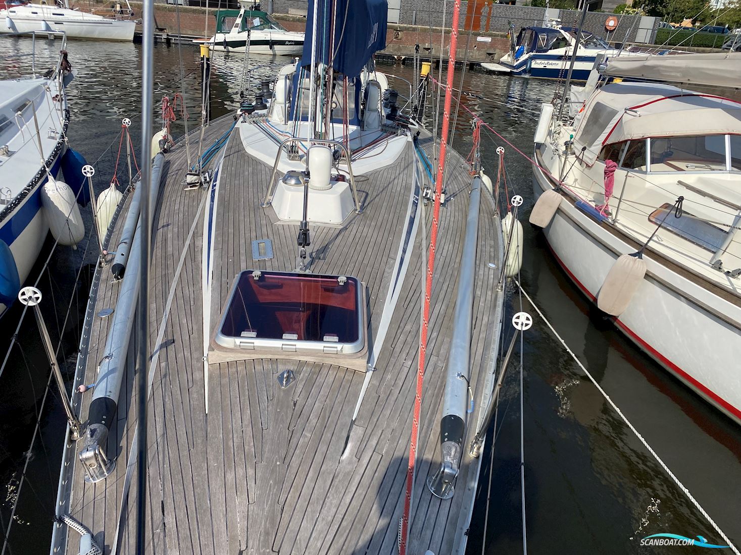 Swan 391
