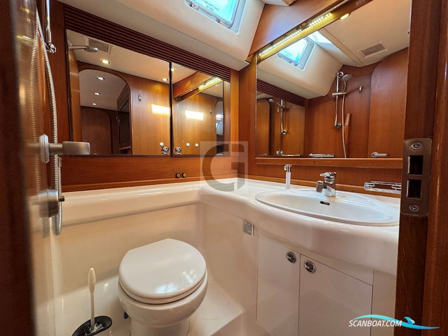 Swan 68