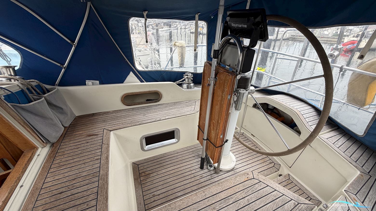 Sweden Yacht 340