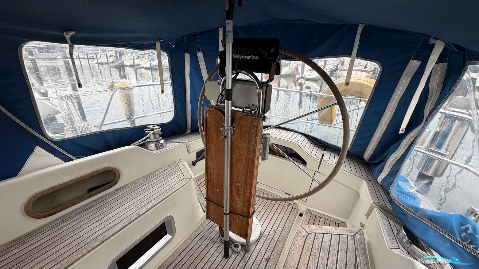 Sweden Yacht 340