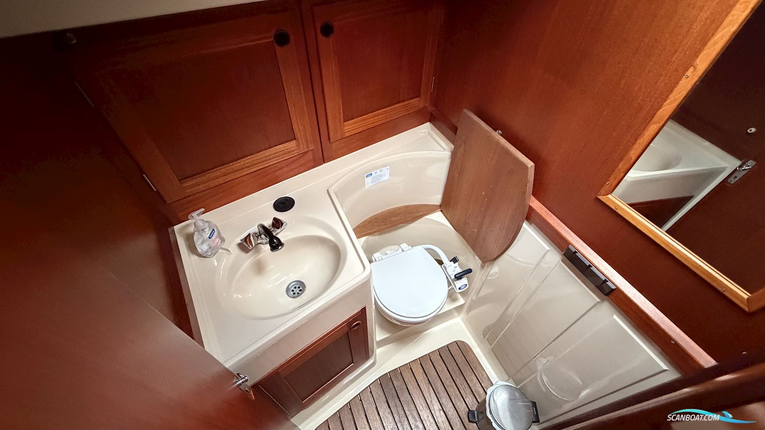 Sweden Yacht 340