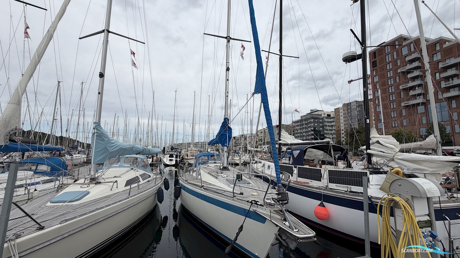 Sweden Yacht 340