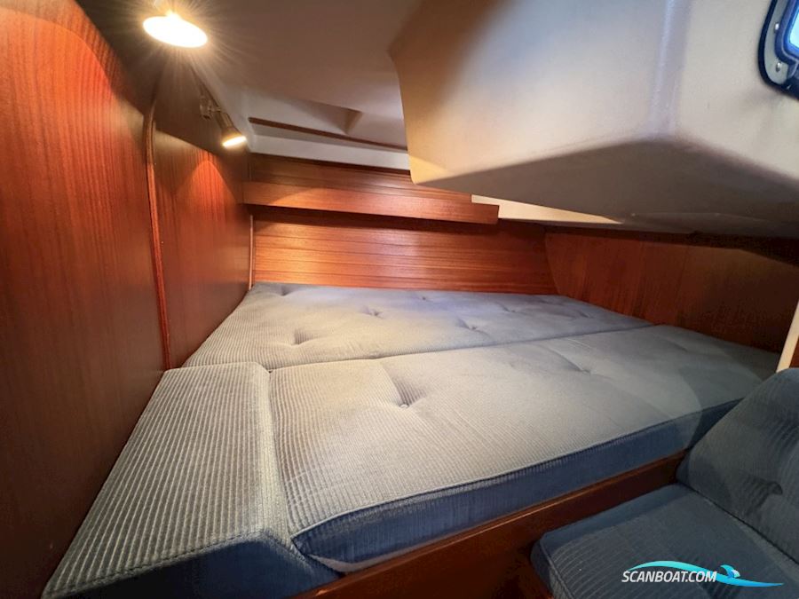 Sweden Yachts 340