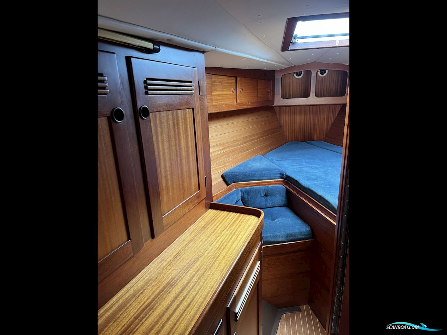 Sweden Yachts 38