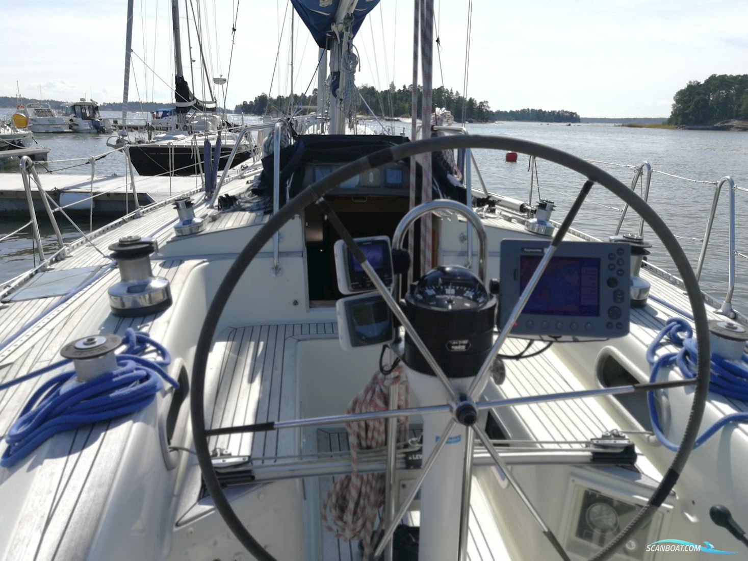 Sweden Yachts 38