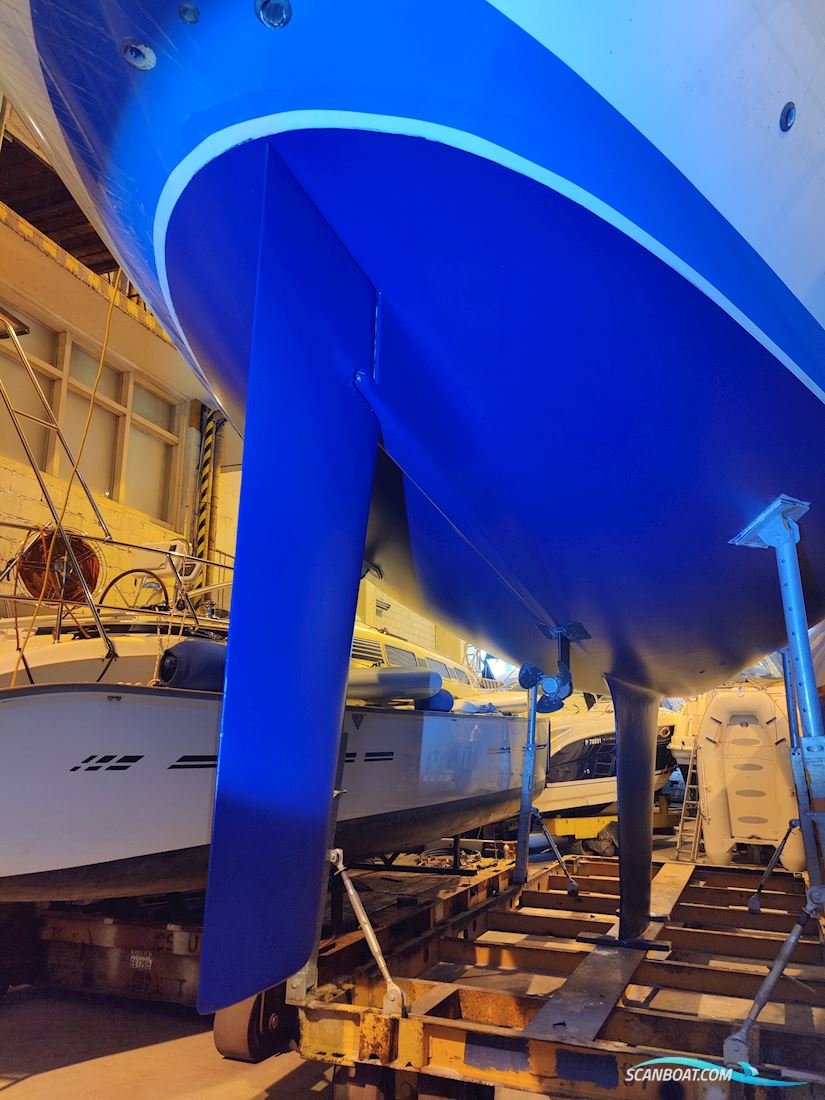 Sweden Yachts 38
