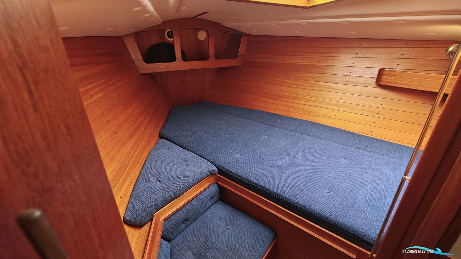 Sweden Yachts 38/3