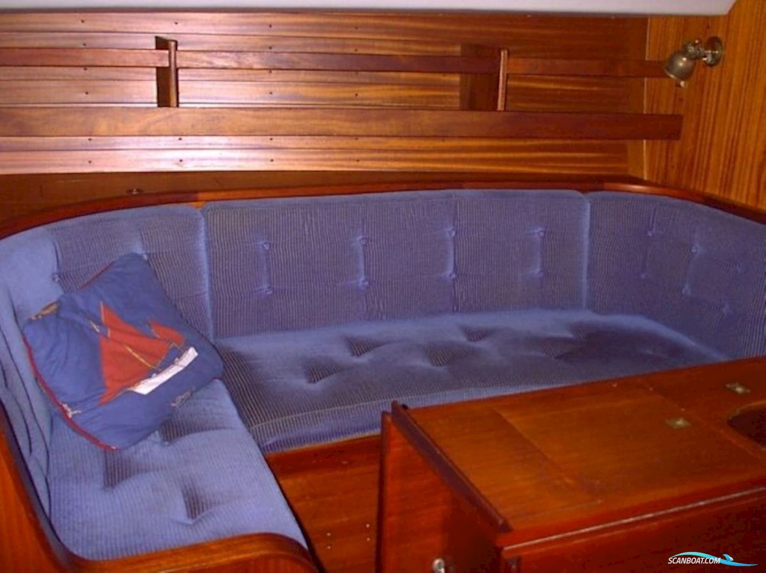 Sweden Yachts 41 Continental