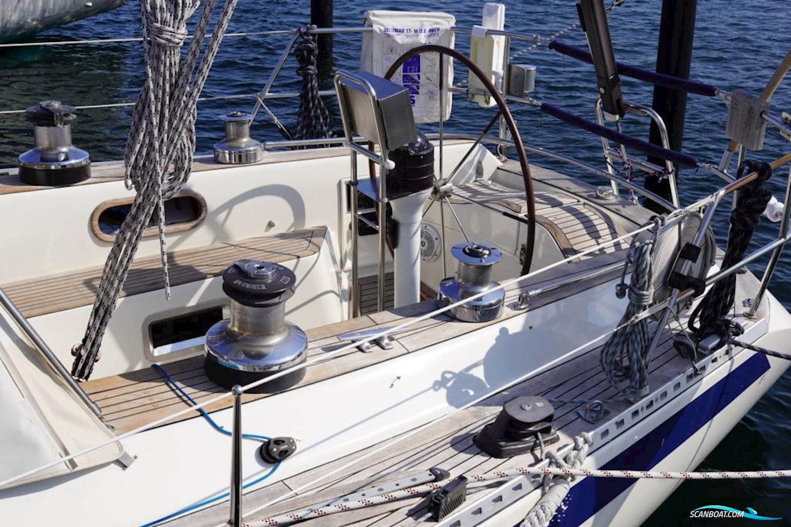 Sweden Yachts C41