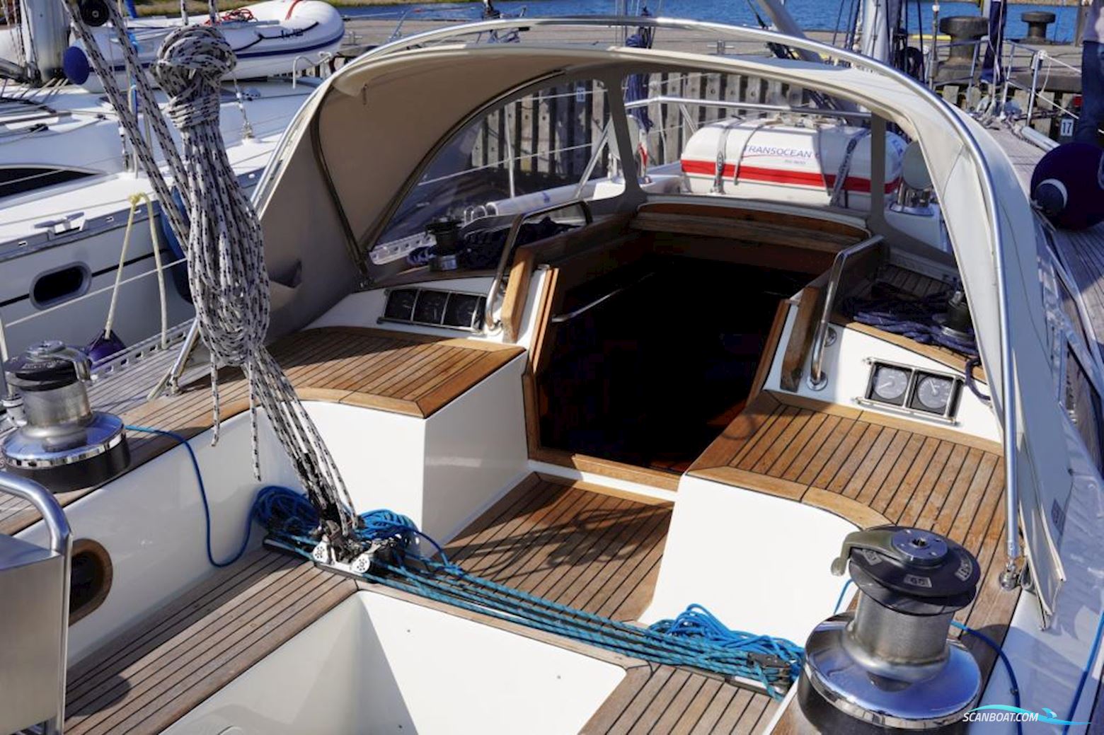 Sweden Yachts C41