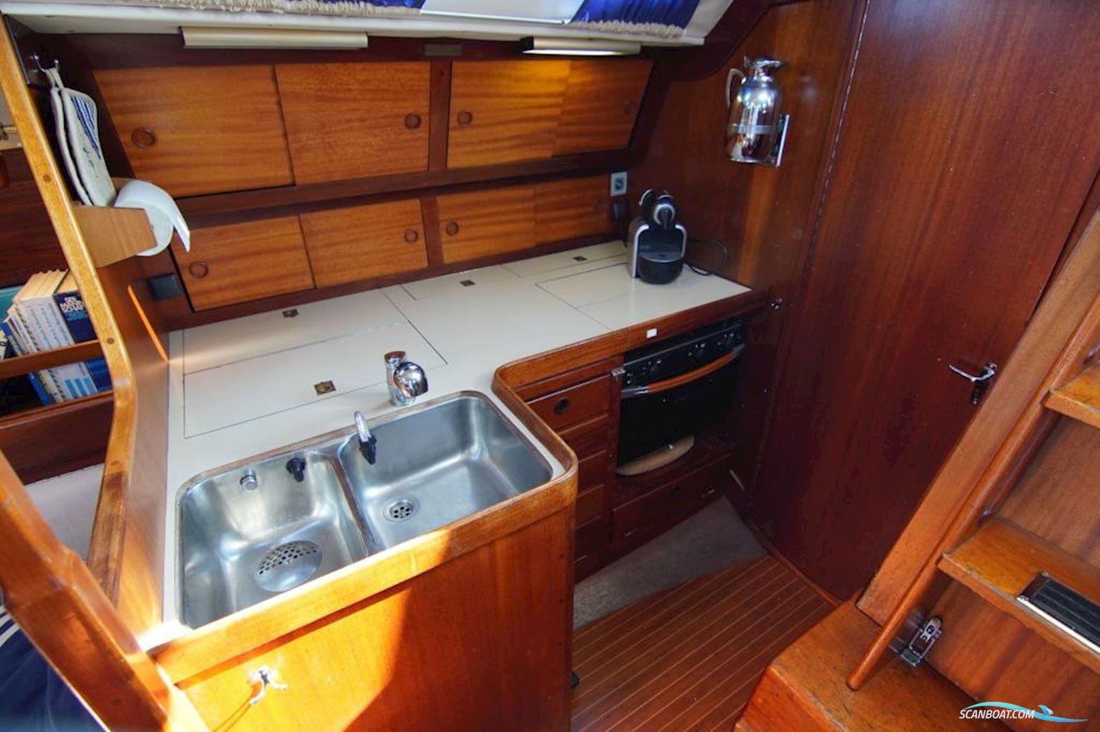 Sweden Yachts C41