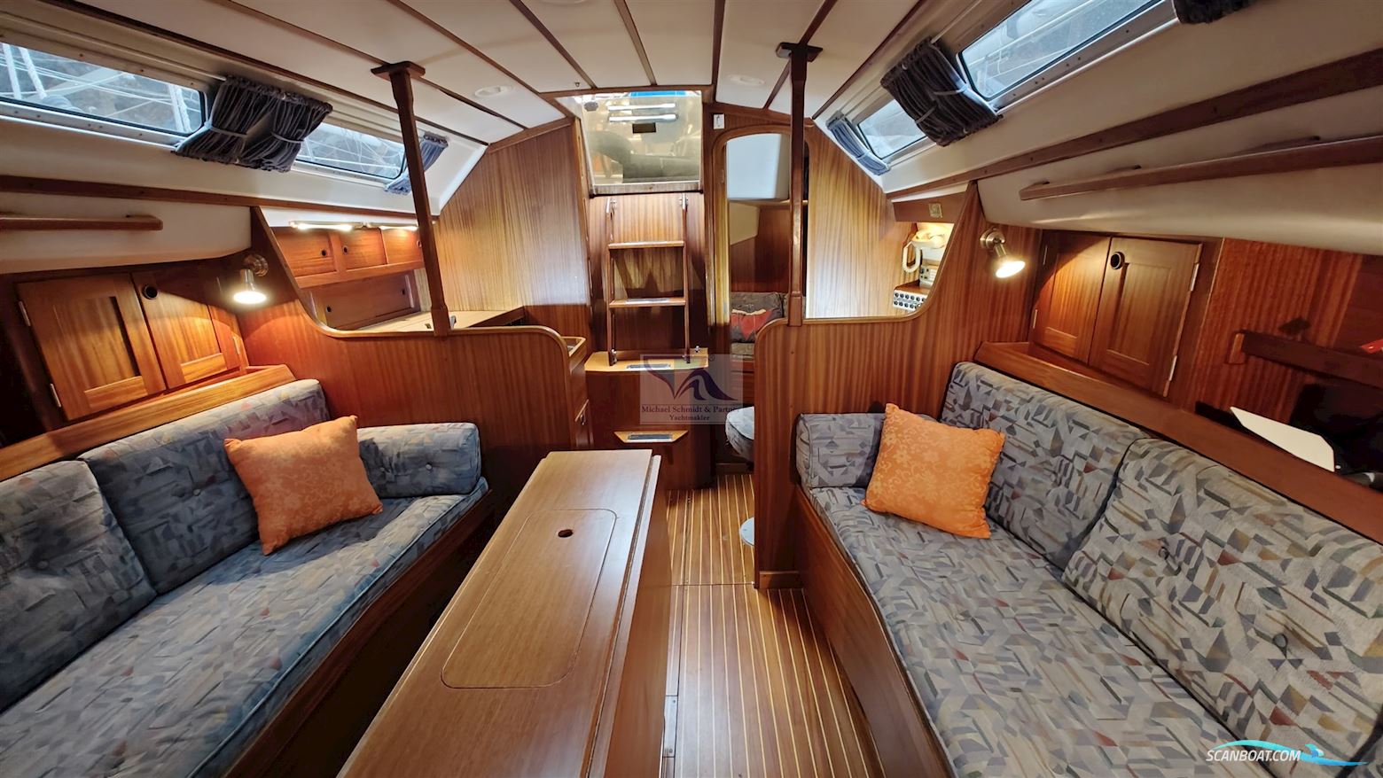 Sweden Yachts SWEDEN 340